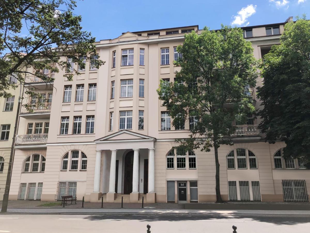 Apartament Aleja 22 Poznaň Exteriér fotografie